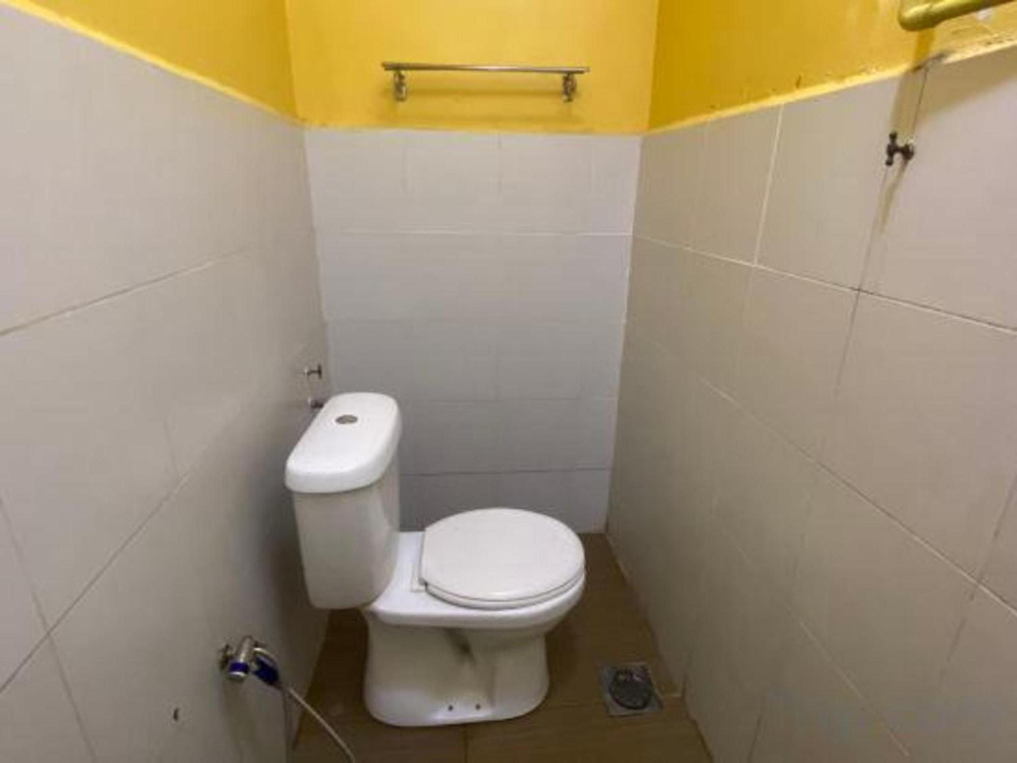 Oyo 91065 Hotel De Anjung Muadzam Shah 외부 사진