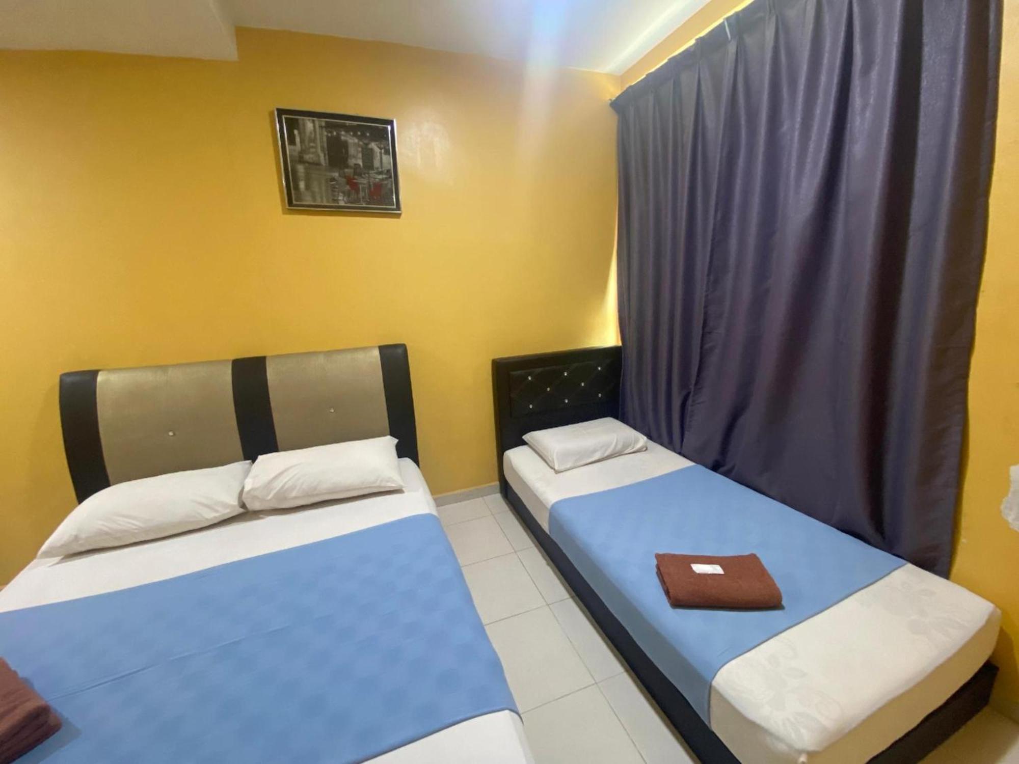 Oyo 91065 Hotel De Anjung Muadzam Shah 외부 사진