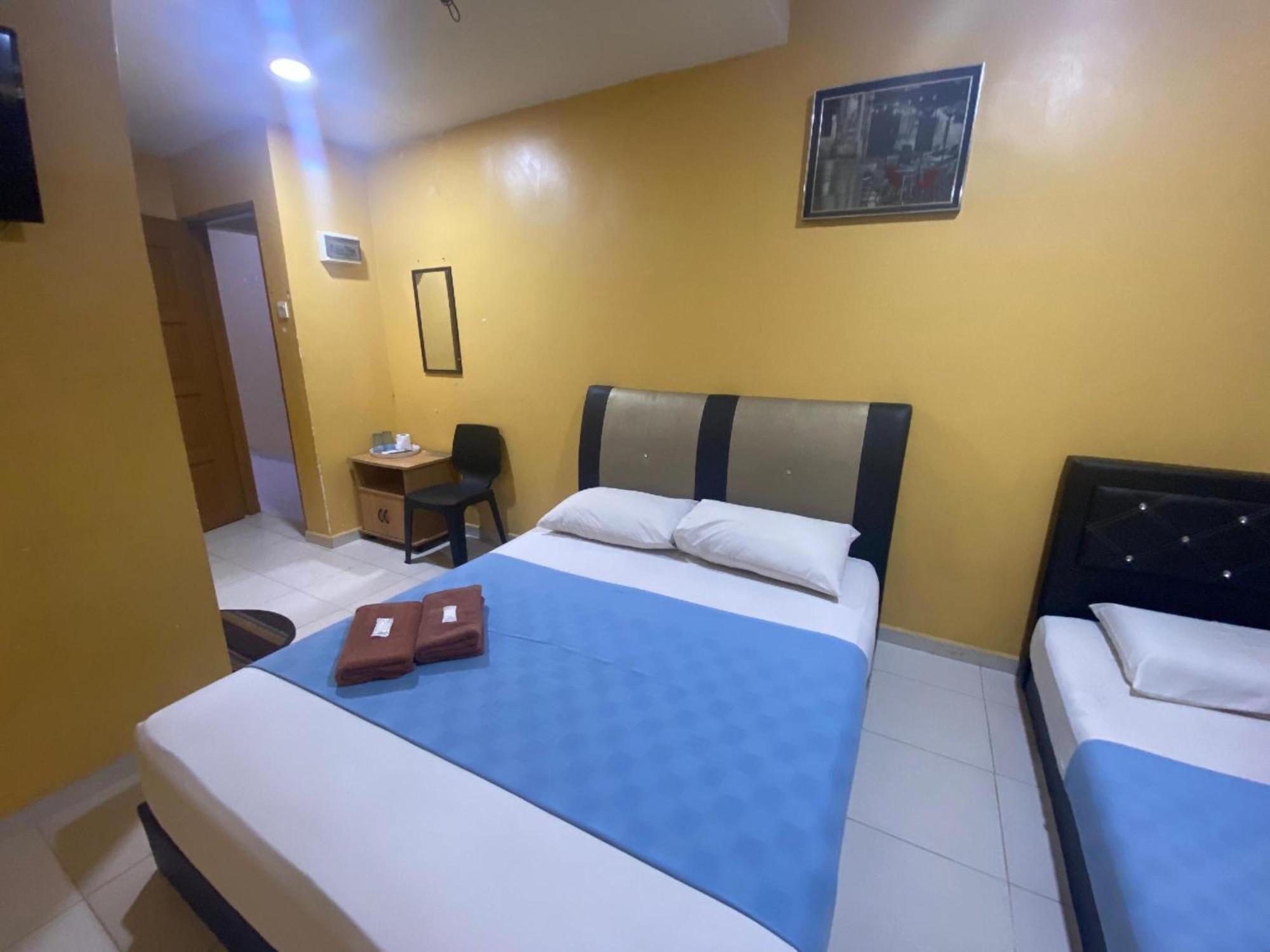 Oyo 91065 Hotel De Anjung Muadzam Shah 외부 사진